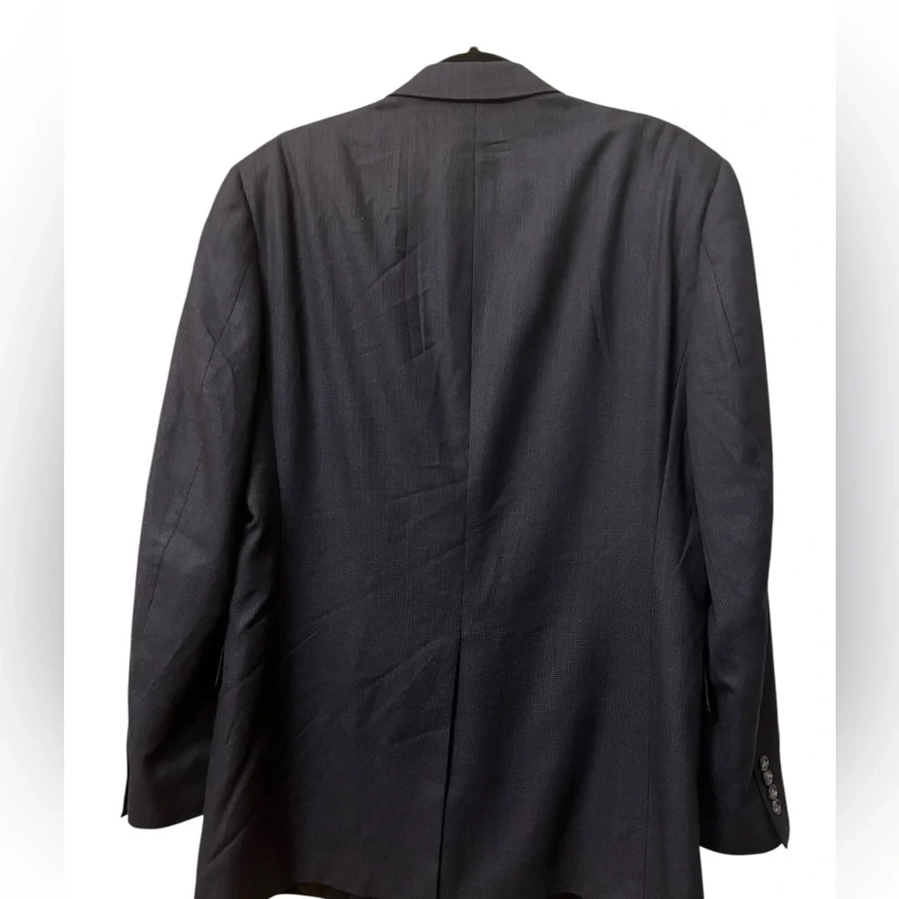 Burberry Black  Textured Fabric Size 42L